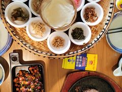 -包整·丝娃娃(一览甲秀楼风景店)