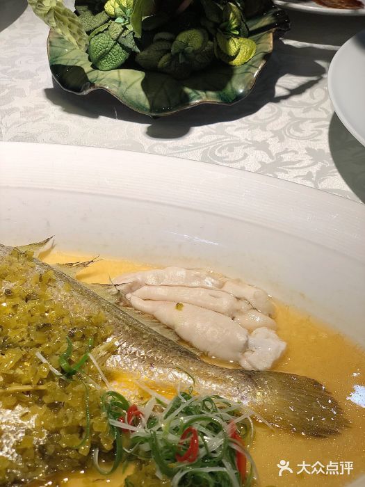麟1929(外滩店)雪菜蒸野生大黄鱼图片