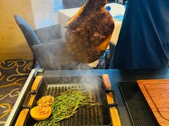 -AZUR聚(香格里拉饭店)