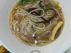 -甘掌门·化州驰名牛杂粉(越秀店)