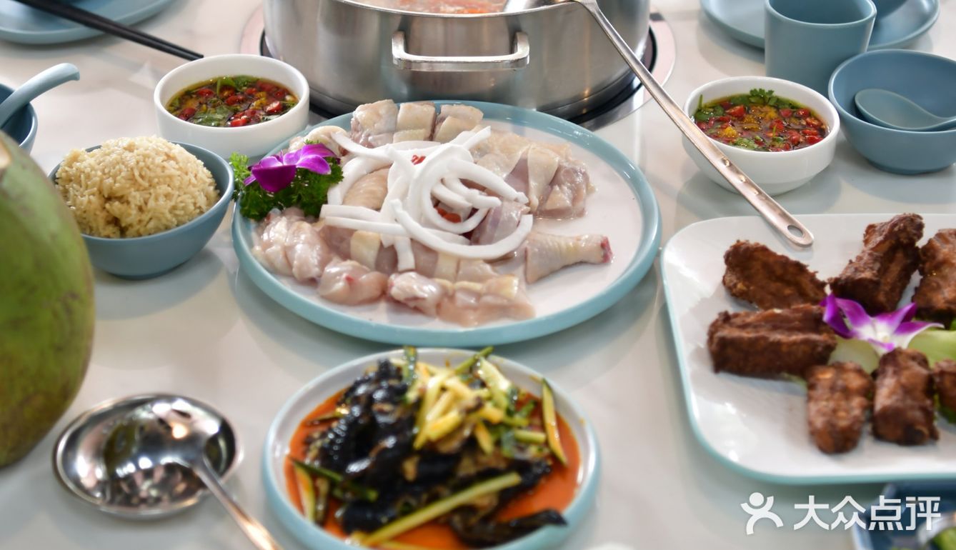 本地人都强推的椰子鸡！来三亚必吃的特色美食
