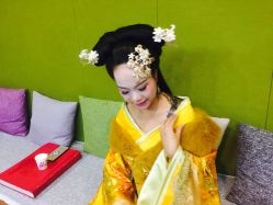 -盘子女人坊生日照·摄影馆(华强店)