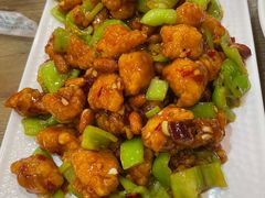 -桃子餐厅·天津菜(王顶堤总店)