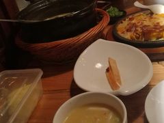 -颐和•海鲜砂锅粥•啫啫煲(奥林匹克广场店)