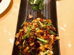 -香巴拉云南餐厅(华莱坞店)