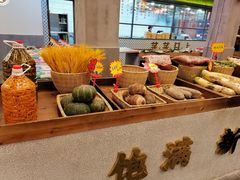 -新李记 · 口味菜馆(南郊公园店)