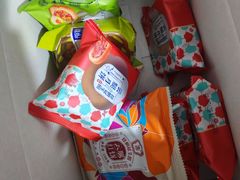 -昆明冠生园·蛋糕·面包(朗悦湾店)