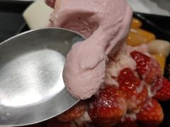 芋见草莓冰沙-鲜芋仙(番禺万达广场店)