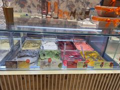-VENCHI 闻绮(上海佛罗伦萨小镇店)