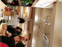 -思博半步颠小酒馆(梦时代店)