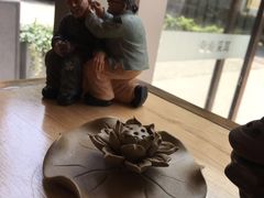 -耳语轻风专业采耳馆(古北花世界商业广场店)