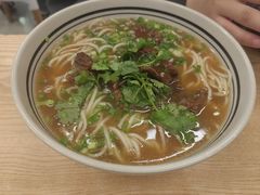 -小马牛肉面·牛骨熬制(南京博物院店)