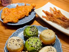 招牌霸王大虾生煎-鑫震源·苏式大虾生煎(山塘街店)