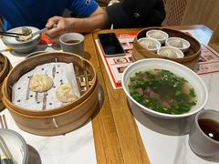 -馋三尺蟹粉小笼(人民广场店)