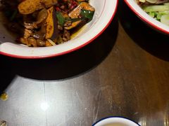 -富正毅三下锅·湘西韵味(天门山索道店)