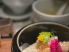 -穹六人间 people 6(岳阳路店)