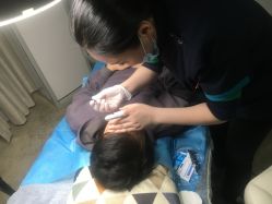 -一个差评成就的纹眉店