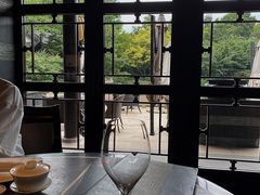 靠窗位-杭州西子湖四季酒店·金沙厅