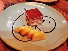 -SISTERS BAR RESTAURANT川意酒馆(嘉善老市H楼店)