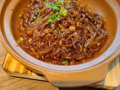 -有红鸡毛店·川菜(建设路店)