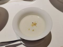 百合露-觀芷隐轩