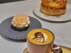 -潮一不贰·法式甜品·生日蛋糕·西式简餐(外滩店)