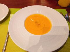 -青岛香格里拉·鱼跃地中海西餐厅