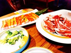 -明洞阿姨·韩式酱蟹烤肉·创意料理(三元桥店)