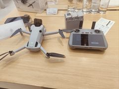 -DJI大疆(深圳华强北曼哈授权体验店)