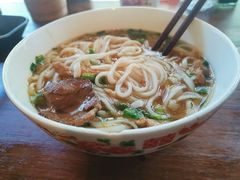 -矮子粉店1985·长沙米粉(湘春路店)