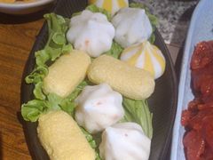 -老牌坊云南鱼豆花火锅(哈西万达店)