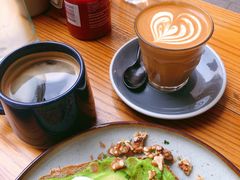 牛油果煮蛋吐司-RAC BAR(安福路店)