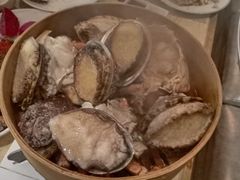 -雍和会海鲜姿造自助(湖东路店)