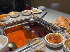 -海底捞火锅(吾悦广场店)