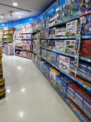 -玩具反斗城(正大广场店)