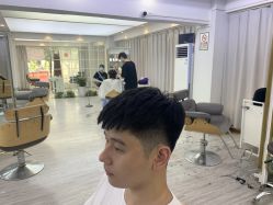 点击看大图 -辛格·潮沙龙
