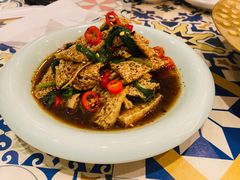 -阿拉丁新疆风味餐厅·清真(罗廊巷店)