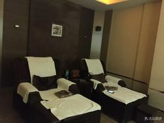 -金色印象·HiFi影音·按摩足疗PLUS(黄泥磅店)