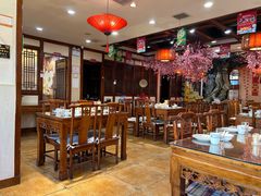 -那家老院子东北菜·饺子·小鸡炖蘑菇(艳华街店)