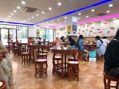 大堂-捷信牛奶甜品世家(柳巷店)