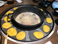 玉米馍-三人行骨头王火锅(长寿店)