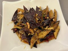 -喜乐餐厅•灯笼虾球首创者•本地小海鲜(二马路店)