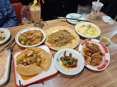 -勇興發港式茶餐厅(江宁店)