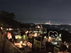 -草山夜未眠景观餐厅