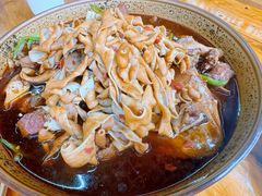 -一品红烧鸭特色川菜(三岔湖店)