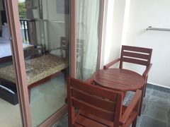 -三亚湾海居铂尔曼度假酒店