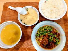 -老乡鸡(东方广场店)