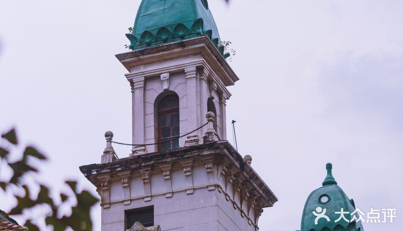 已经成为历史的京汉火车站旧址,背后刚好就是武汉地铁1号线