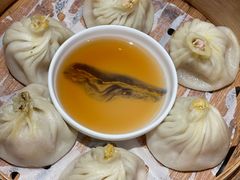蟹粉小笼包-绿波廊(豫园店)