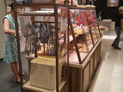面包甜点陈列柜-山崎面包(静安久光店)